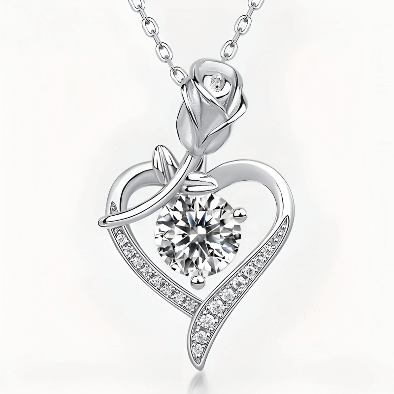 Heart-Shaped Rose Flower Necklace, Elegant Design for Women, Minimalist Jewelry, Gift for Special Occasions, Delicate and Timeless