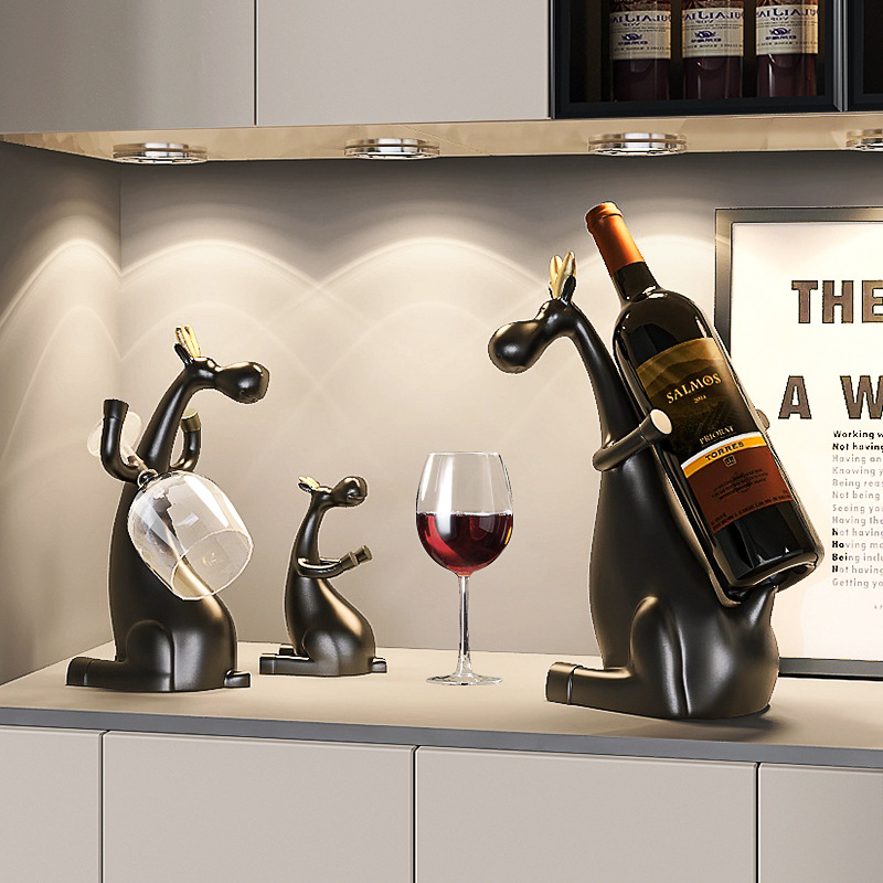 Nordic Style Wine Cabinet Grape Wine Rack Decorative Ornament for Home Bar Wedding Gift or Housewarming Creative Living Room Display